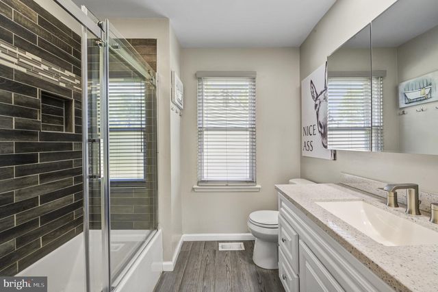 40 WINDINGBROOK DR, Atco, NJ 08004