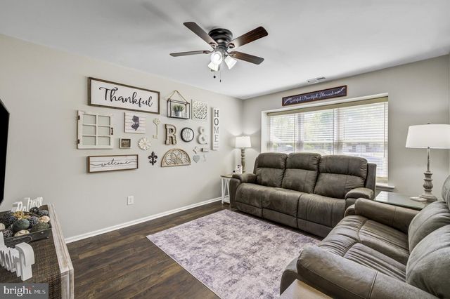 40 WINDINGBROOK DR, Atco, NJ 08004