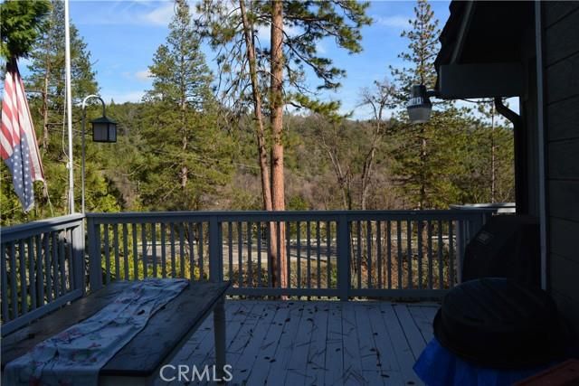 40748 Foxboro Court, Bass Lake, CA 93604