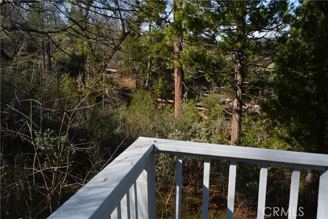 40748 Foxboro Court, Bass Lake, CA 93604