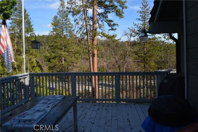 40748 Foxboro Court, Bass Lake, CA 93604
