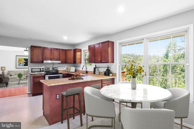 64 PANNERS LN, Fredericksburg, VA 22406