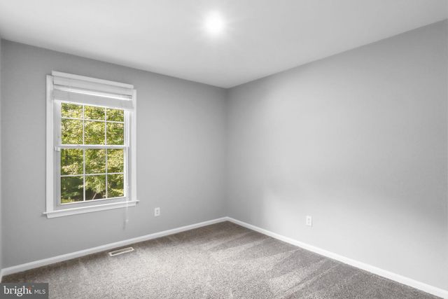 64 PANNERS LN, Fredericksburg, VA 22406