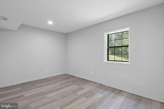 64 PANNERS LN, Fredericksburg, VA 22406