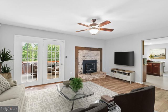 64 PANNERS LN, Fredericksburg, VA 22406