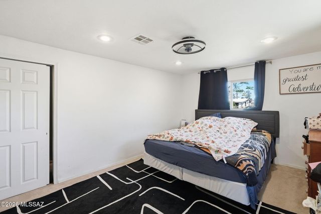 1317 W Niagara Street, Tucson, AZ 85745