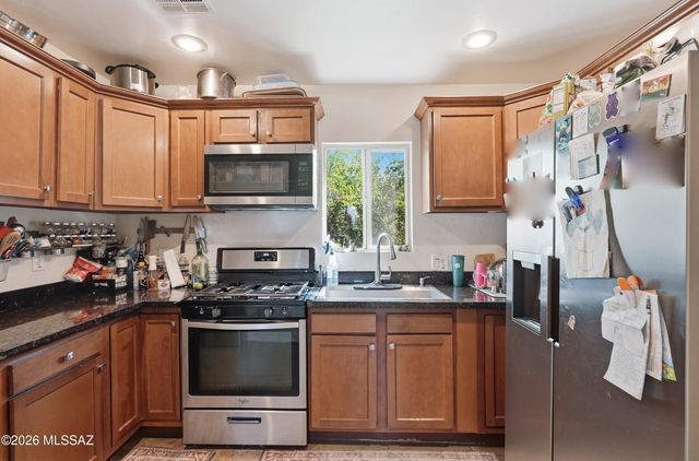 1317 W Niagara Street, Tucson, AZ 85745