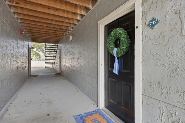 3705 SW 27TH STREET 717, Gainesville, FL 32608