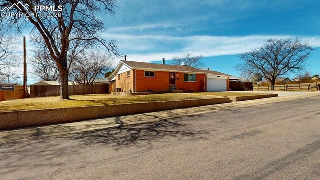 6869 Galapago Court, Denver, CO 80221