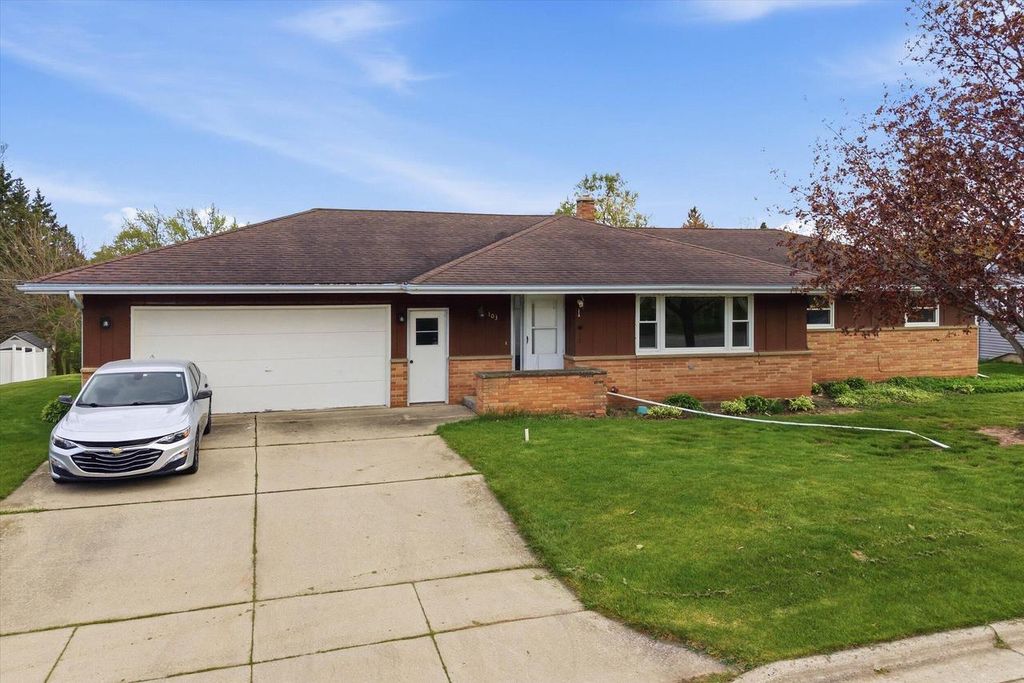 103 E Prospect STREET, Plymouth, WI 53073