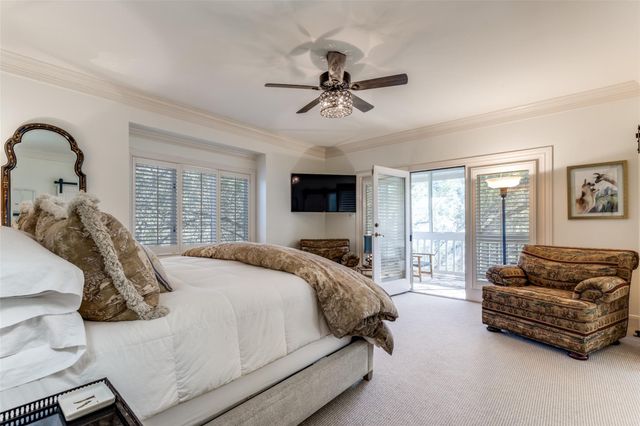 6815 Cougar RUN, Austin, TX 78731