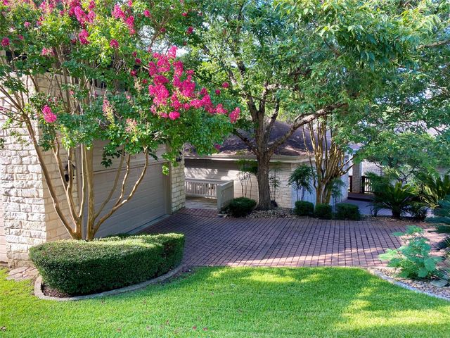 6815 Cougar RUN, Austin, TX 78731