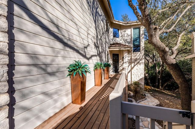 6815 Cougar RUN, Austin, TX 78731