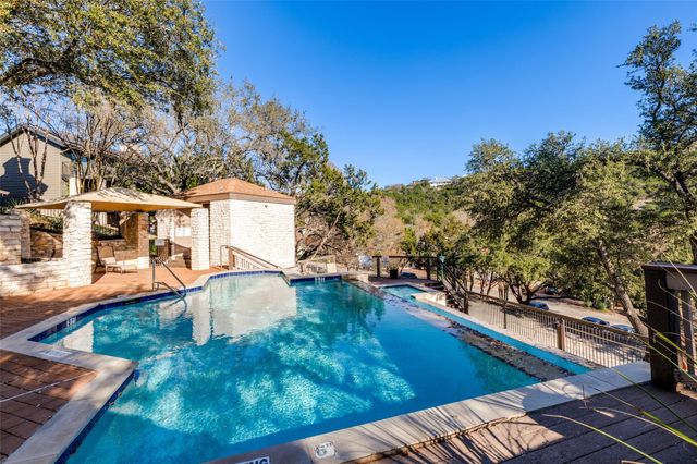 6815 Cougar RUN, Austin, TX 78731