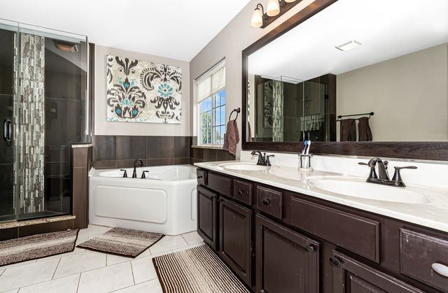 1308 Burns Court, Minooka, IL 60447
