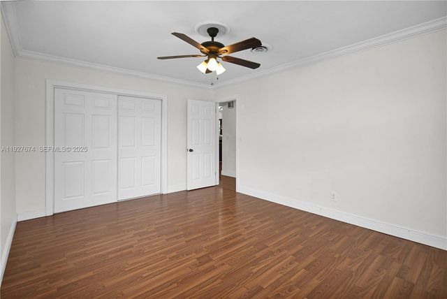 5713 Jefferson St, Hollywood, FL 33023