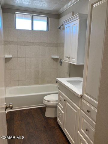 2075 Avenida Vista Del Monte 4, Simi Valley, CA 93063