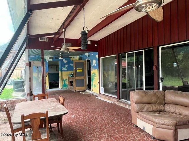 421 E Demanade Drive, Lafayette, LA 70503
