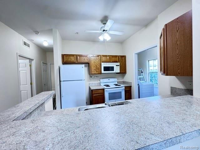 488 Village Drive, Walled Lake, MI 48390