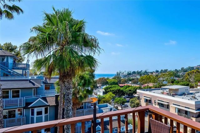 421 Loma Terrace, Laguna Beach, CA 92651