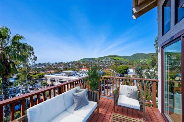 421 Loma Terrace, Laguna Beach, CA 92651
