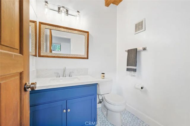 421 Loma Terrace, Laguna Beach, CA 92651