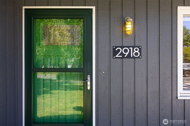 2918 Patton Street, Bellingham, WA 98225