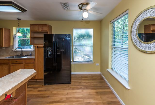 6239 S Lakeshore Drive, Shreveport, LA 71119
