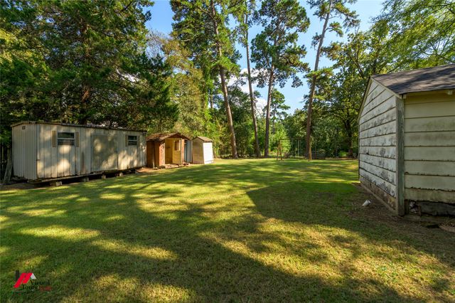 6239 S Lakeshore Drive, Shreveport, LA 71119