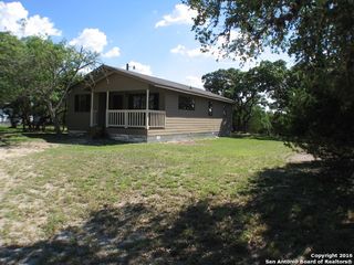 526 TAMARACK DR, Canyon Lake, TX 78133