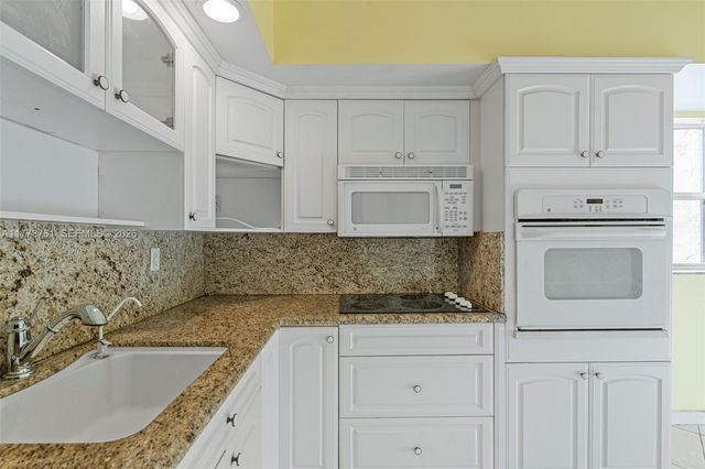 7200 Radice Court 709, Lauderhill, FL 33319
