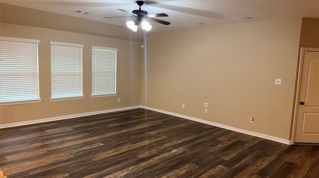9215 Running Eagle Falls, Tomball, TX 77375