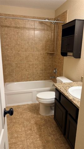 9215 Running Eagle Falls, Tomball, TX 77375