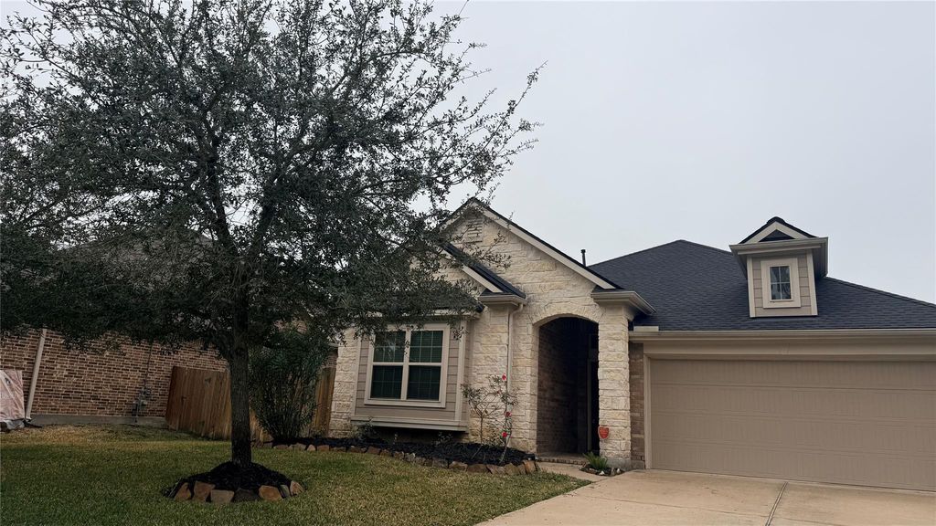 9215 Running Eagle Falls, Tomball, TX 77375