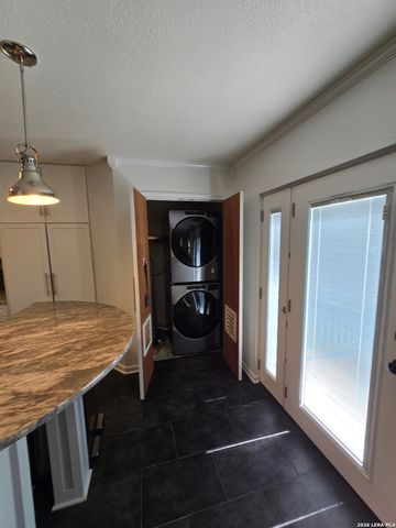 9139 Mirecourt, San Antonio, TX 78250