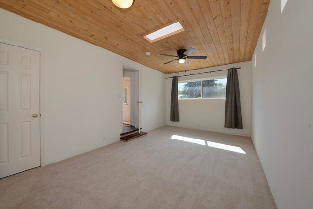 2905 Summit Place NE, Albuquerque, NM 87106