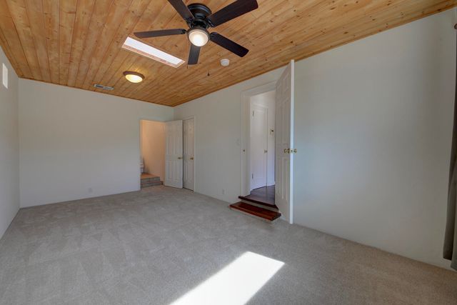2905 Summit Place NE, Albuquerque, NM 87106