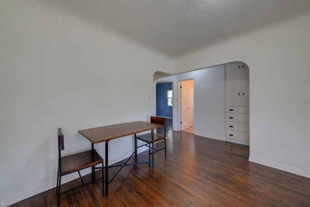 2905 Summit Place NE, Albuquerque, NM 87106