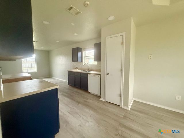3104 Viewcrest Drive, Killeen, TX 76549