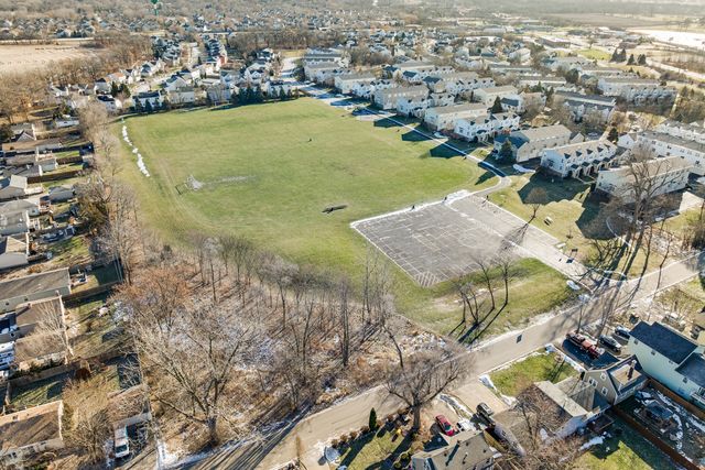 318 Elder Drive, Round Lake Park, IL 60073