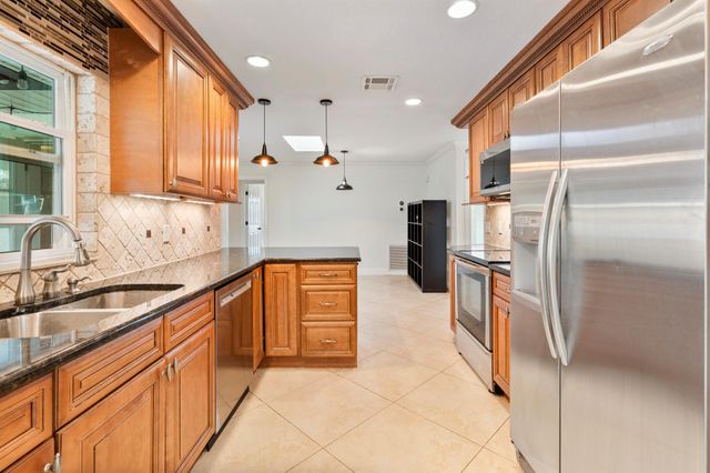 187 Naylor Street, Palm Bay, FL 32907