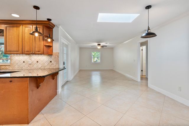 187 Naylor Street, Palm Bay, FL 32907