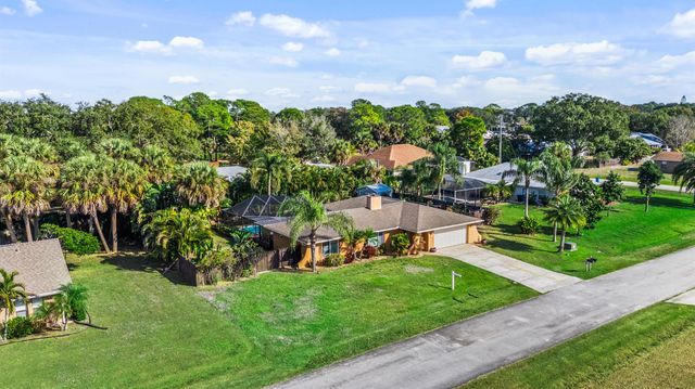 187 Naylor Street, Palm Bay, FL 32907