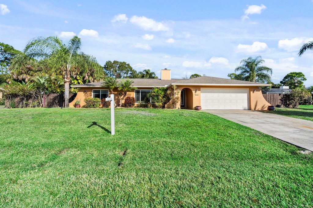 187 Naylor Street, Palm Bay, FL 32907