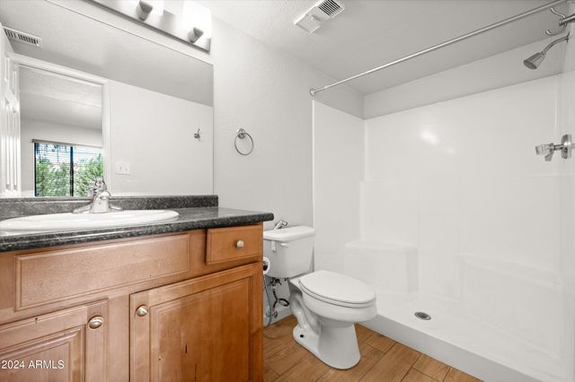 5877 N GRANITE REEF Road 1154, Scottsdale, AZ 85250