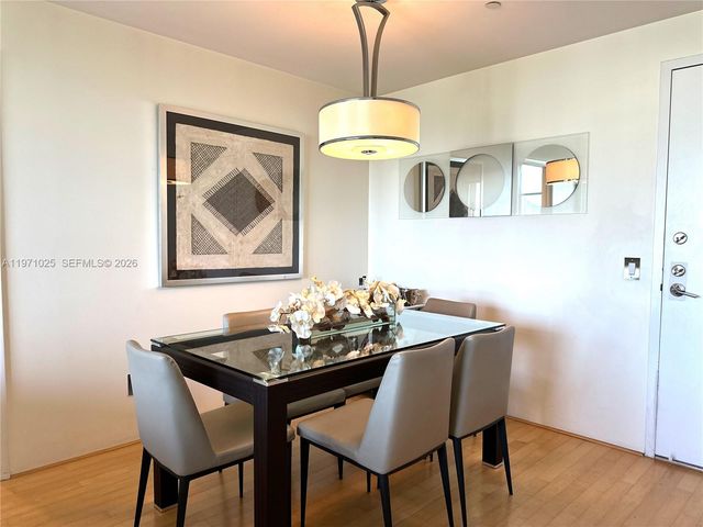 2475 Brickell Ave 1904, Miami, FL 33129