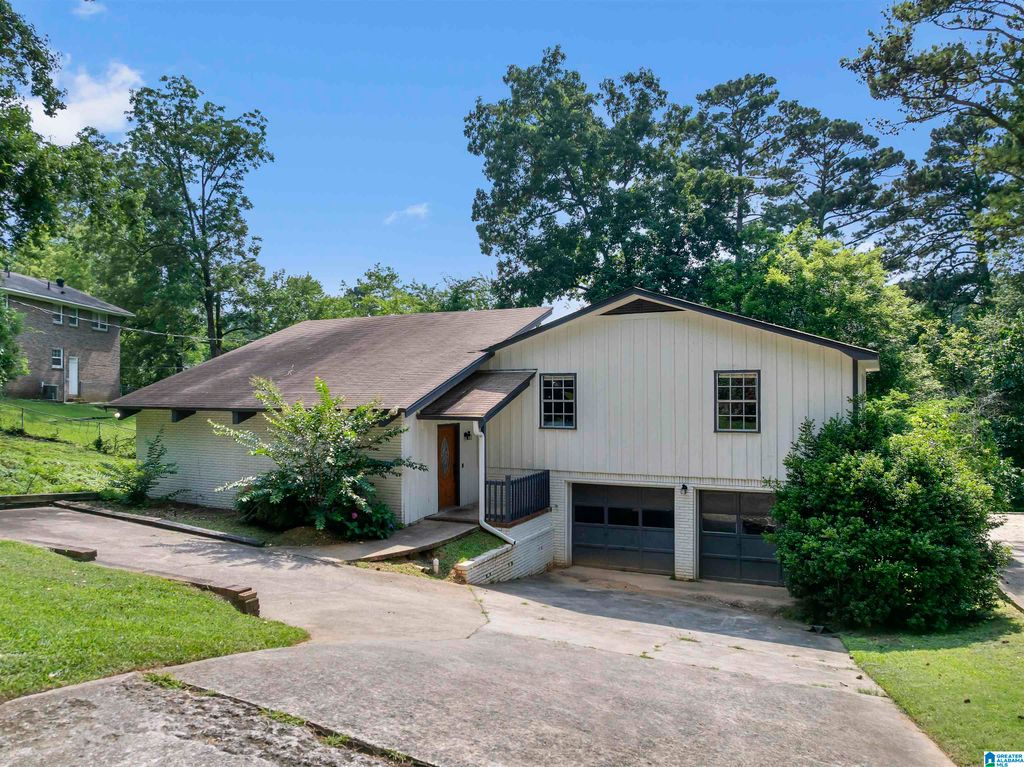 1304 MONTEREY DRIVE, Birmingham, AL 35235