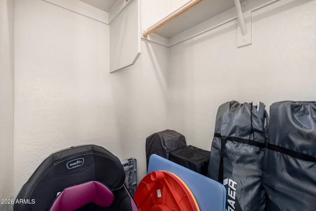 3370 E HORSESHOE Drive, Chandler, AZ 85249