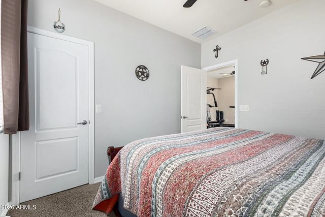 3370 E HORSESHOE Drive, Chandler, AZ 85249