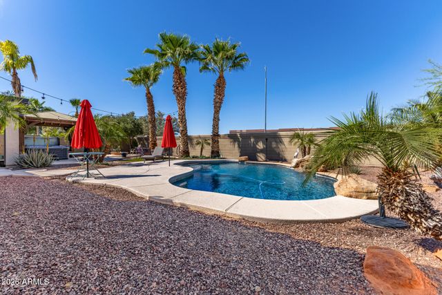 3370 E HORSESHOE Drive, Chandler, AZ 85249